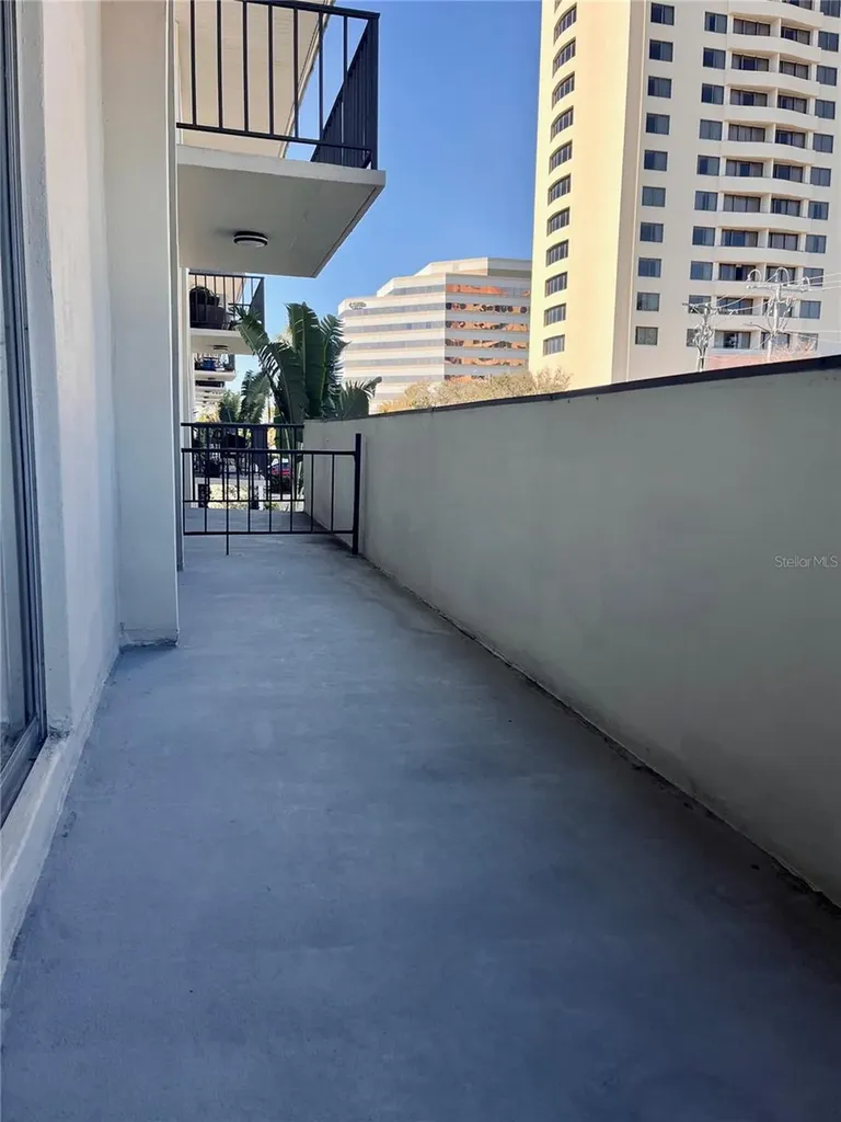 4606 W Gray Street Tampa FL 33609