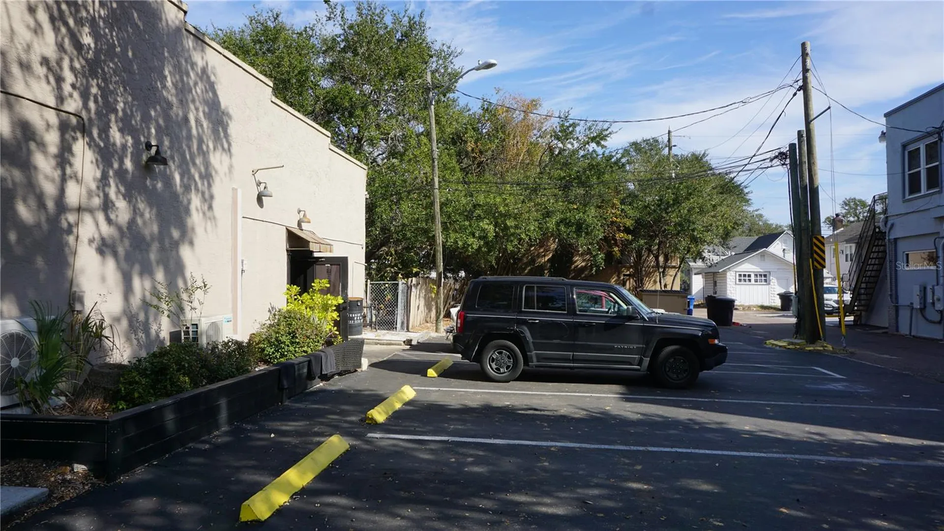 689 Drive Martin Luther King Jr Street N St Petersburg FL 33701