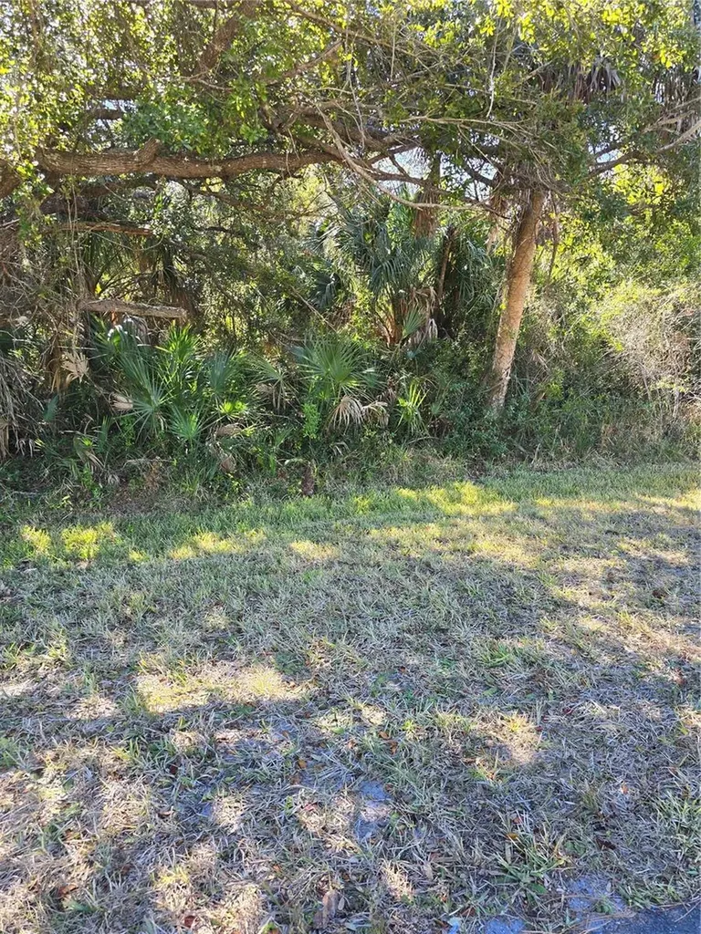 Lots 1,2&3 De Leon Drive North Port FL 34287