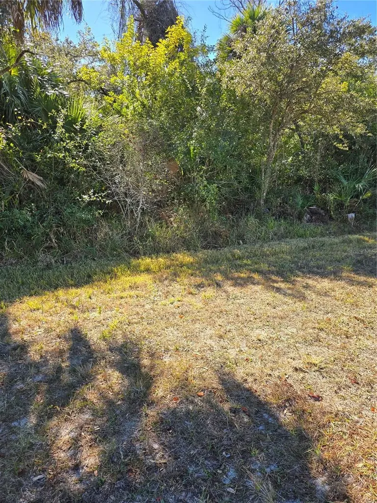 Lots 1,2&3 De Leon Drive North Port FL 34287