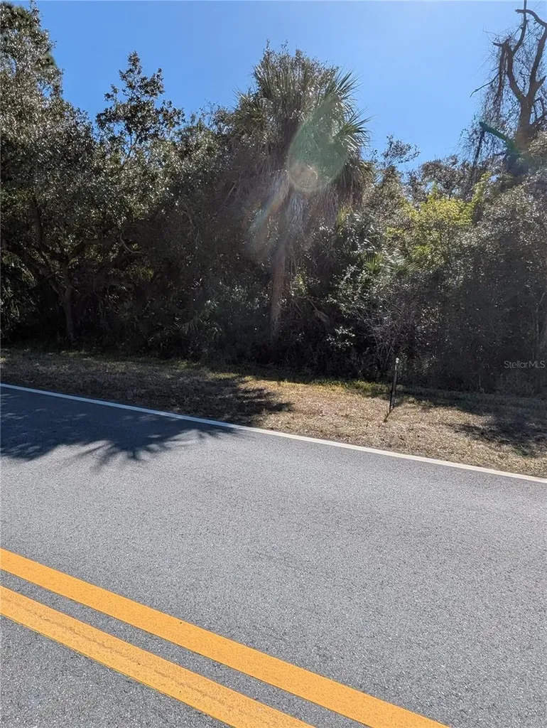 Lots 1,2&3 De Leon Drive North Port FL 34287