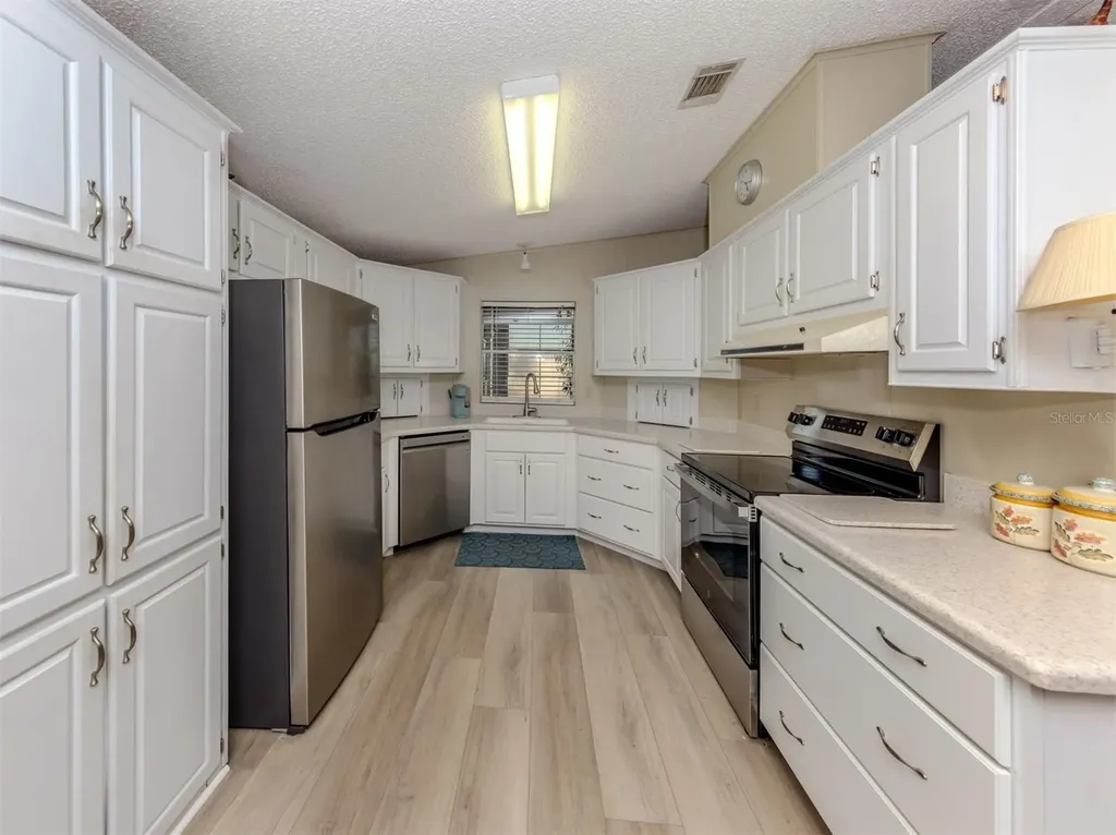 548 Amberjack Drive North Port FL 34287