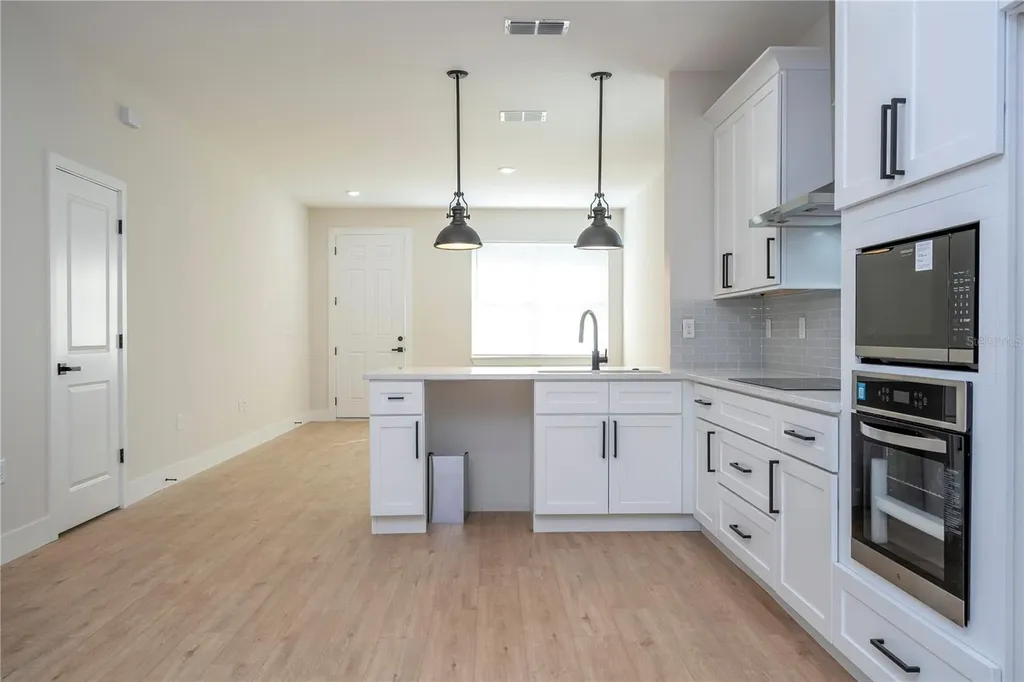 427 East 13th Street Apopka FL 32703