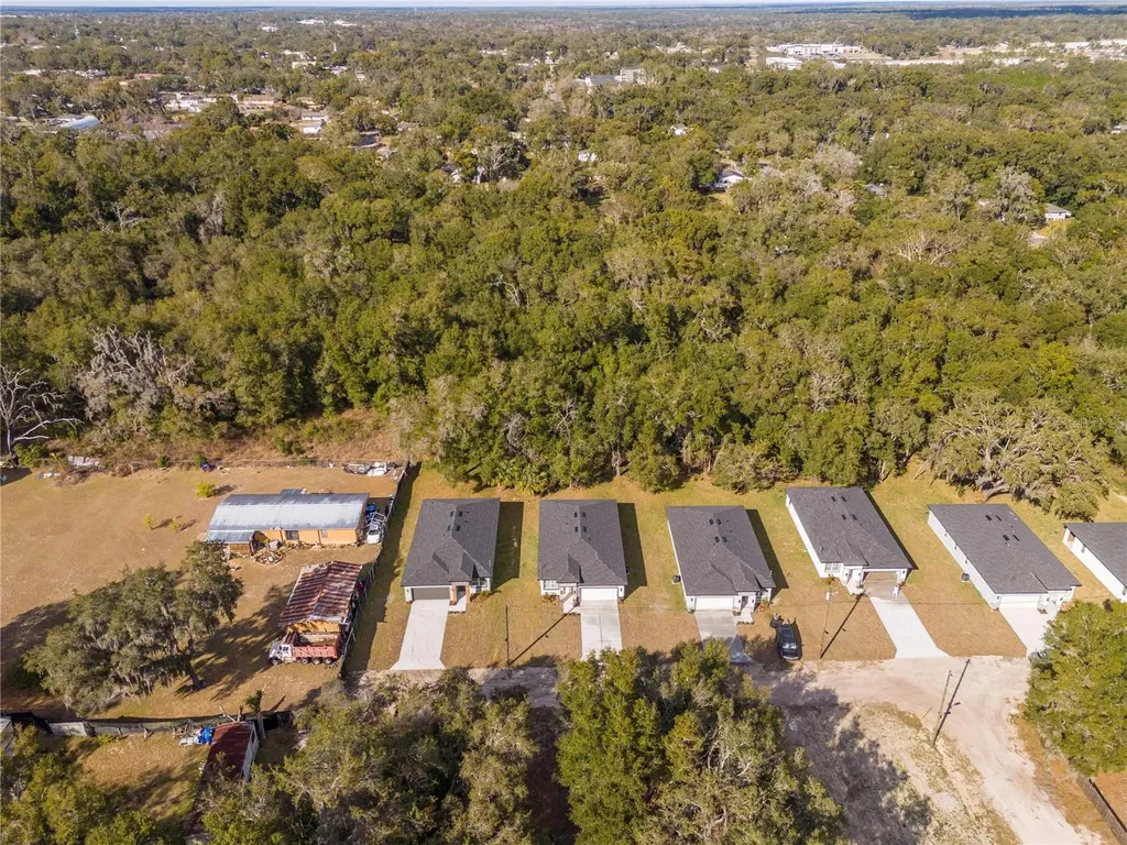 427 East 13th Street Apopka FL 32703
