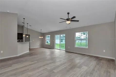 18 Malauka Lane Court Ocklawaha FL 32179