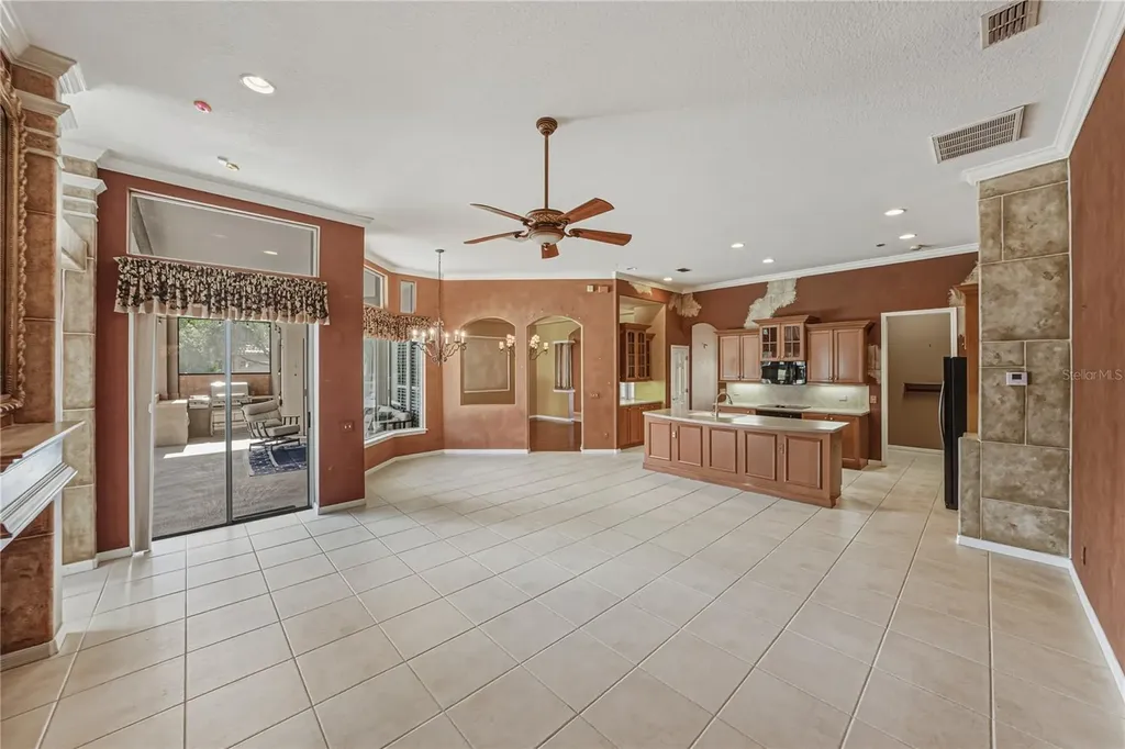 12518 Lake Jovita Boulevard Dade City FL 33525