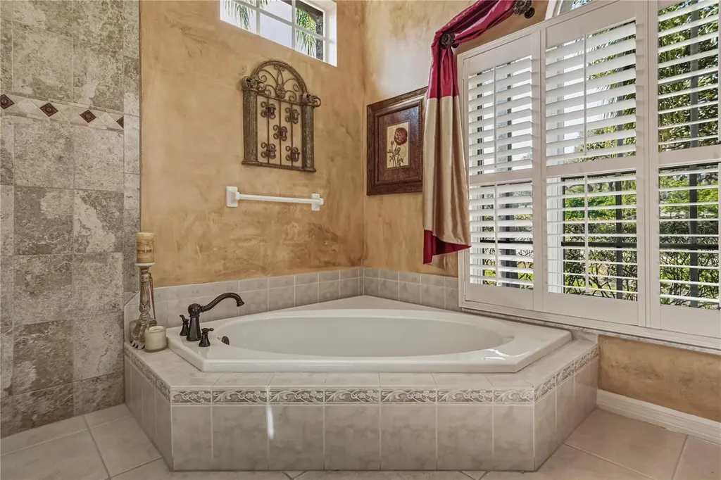 12518 Lake Jovita Boulevard Dade City FL 33525