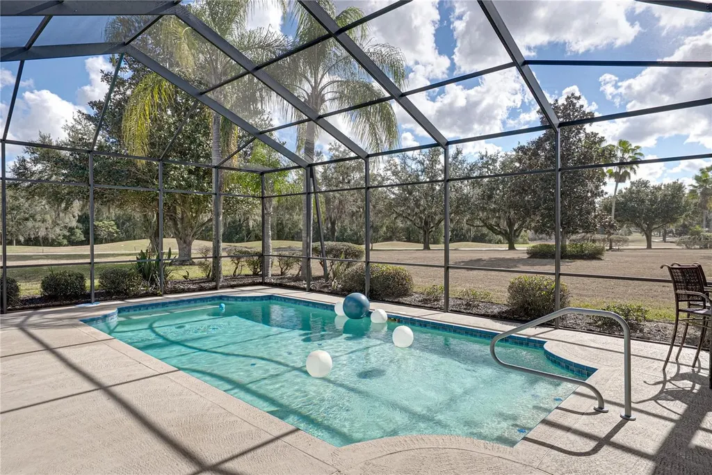 12518 Lake Jovita Boulevard Dade City FL 33525