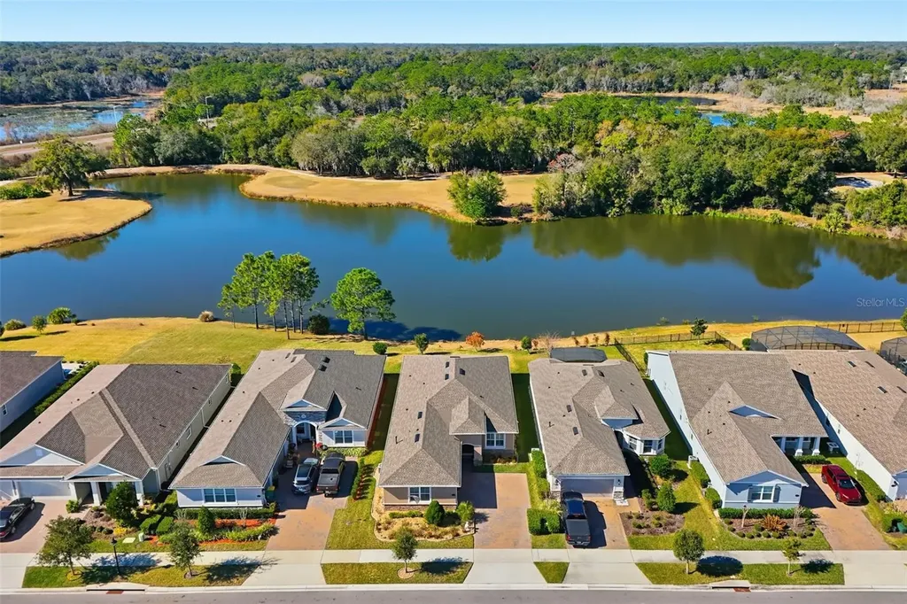1102 Victoria Hills Drive S Deland FL 32724