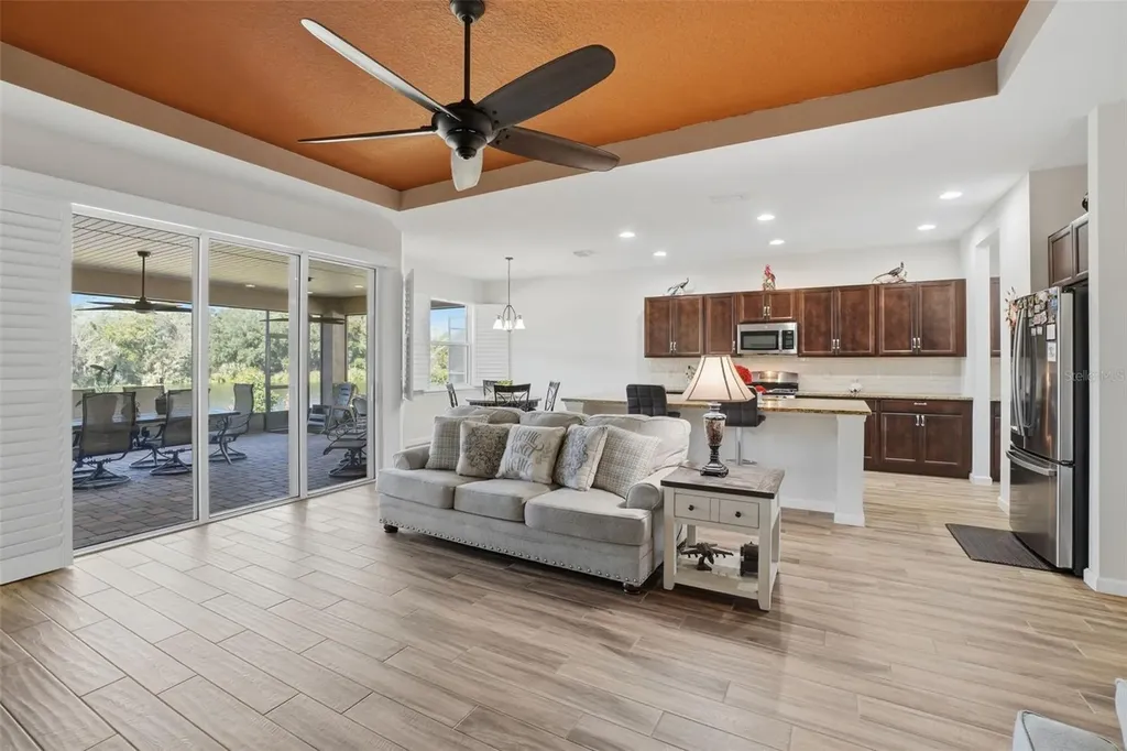 1102 Victoria Hills Drive S Deland FL 32724