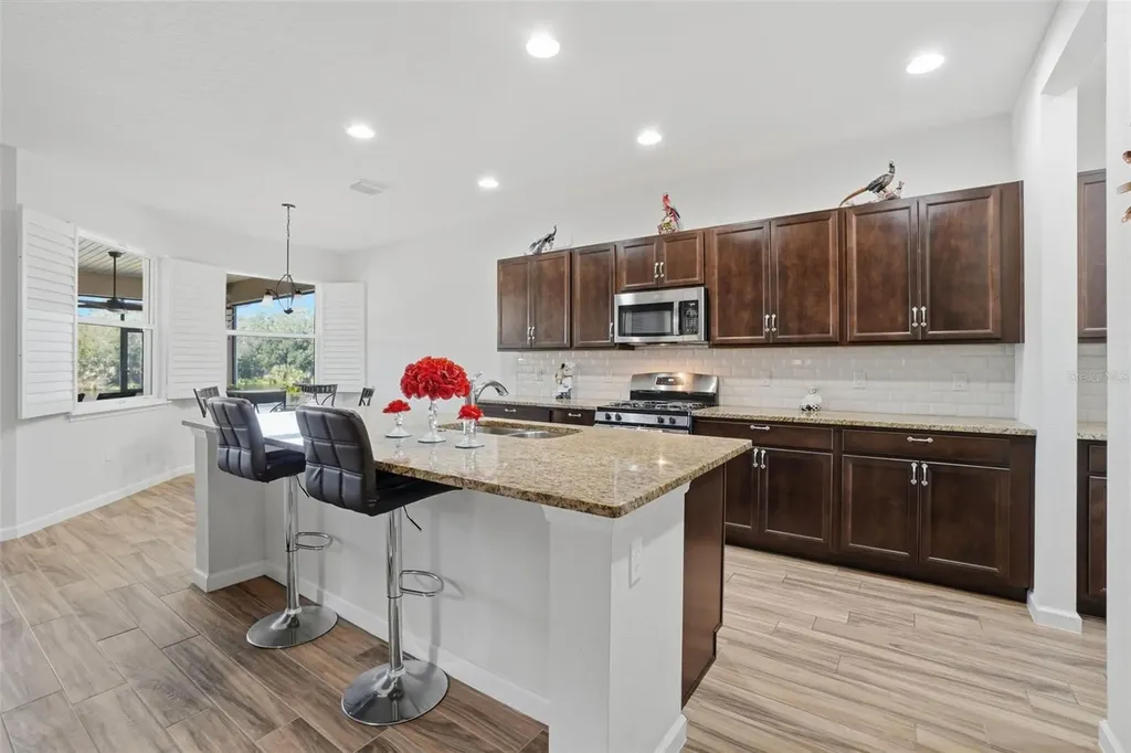 1102 Victoria Hills Drive S Deland FL 32724