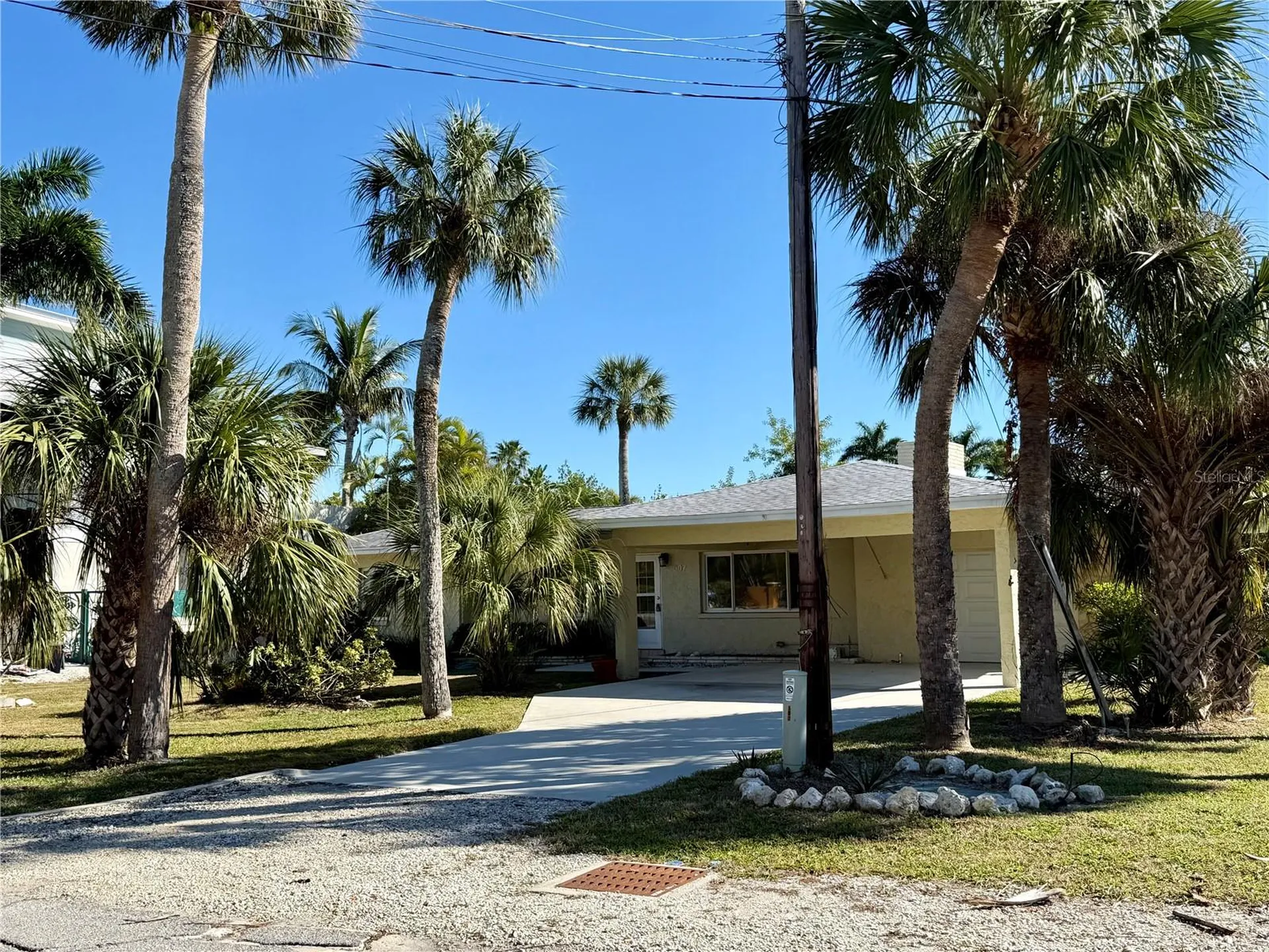 507 58th Street Holmes Beach FL 34217