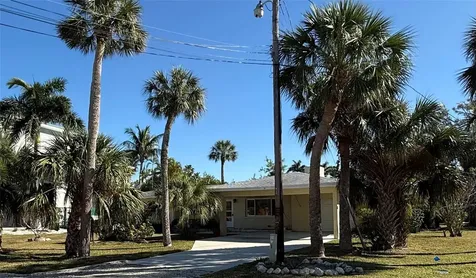507 58th Street Holmes Beach FL 34217