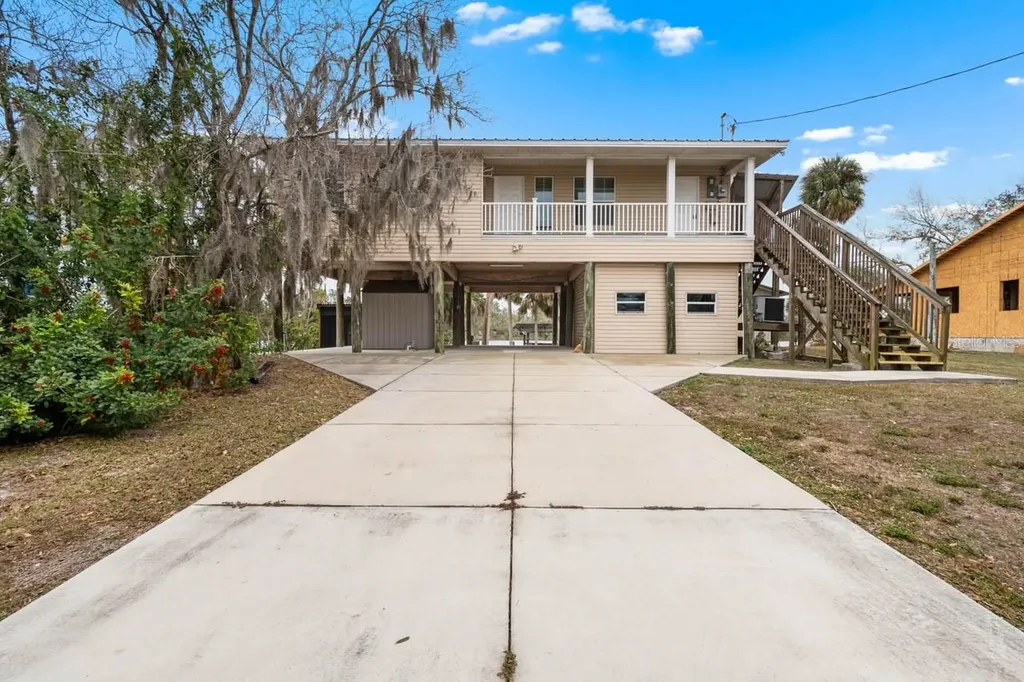 2606 River Bend Drive Ruskin FL 33570
