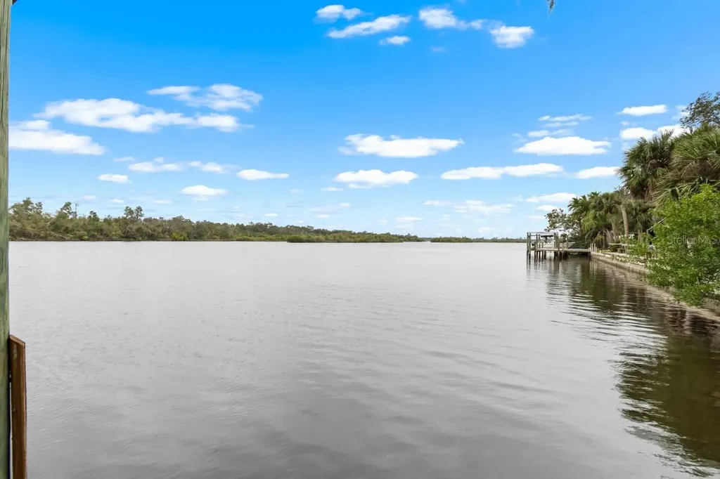 2606 River Bend Drive Ruskin FL 33570