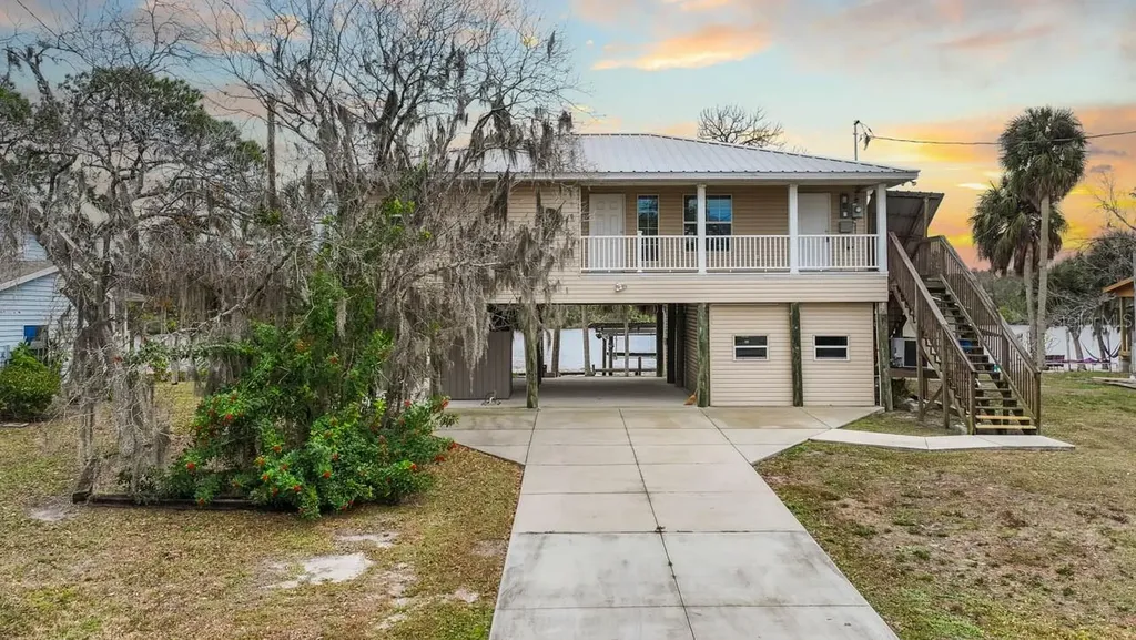 2606 River Bend Drive Ruskin FL 33570