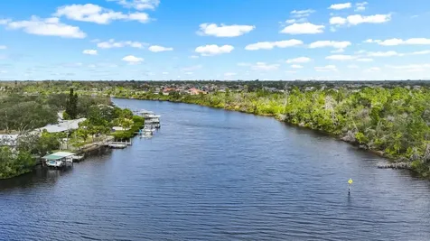 2606 River Bend Drive Ruskin FL 33570