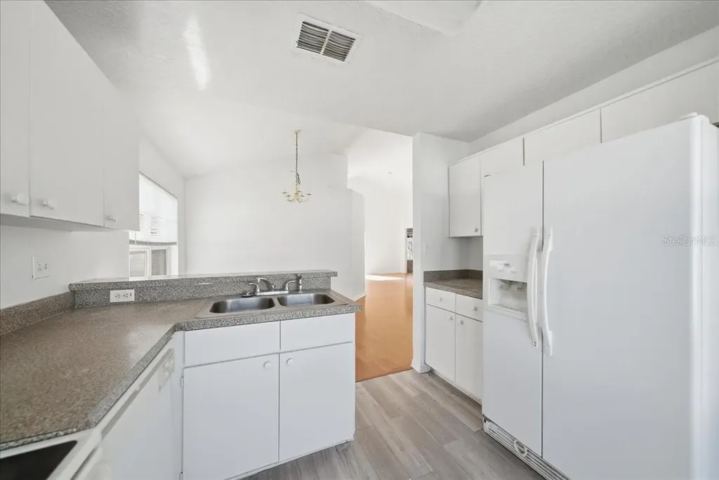 7962 Niagara Falls Court Orlando FL 32825