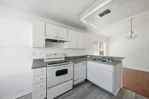 7962 Niagara Falls Court Orlando FL 32825