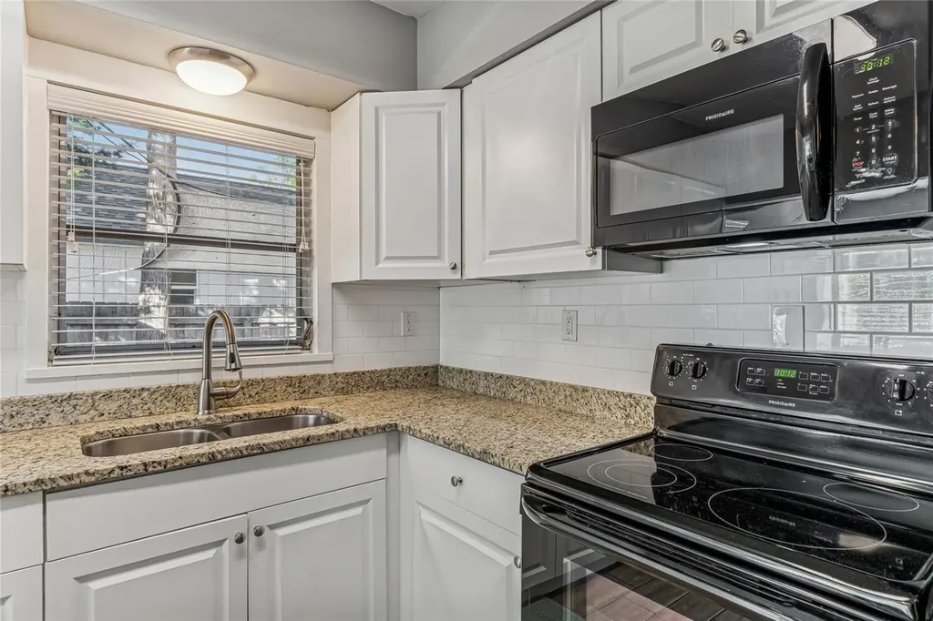 902 Beltrees Street Dunedin FL 34698