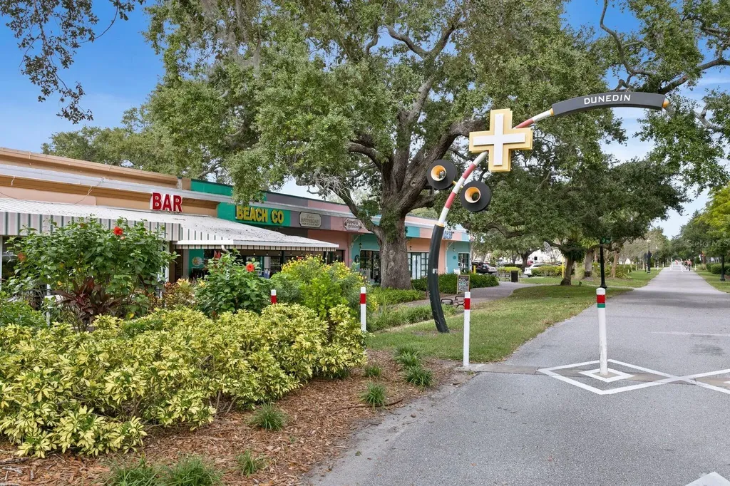 902 Beltrees Street Dunedin FL 34698