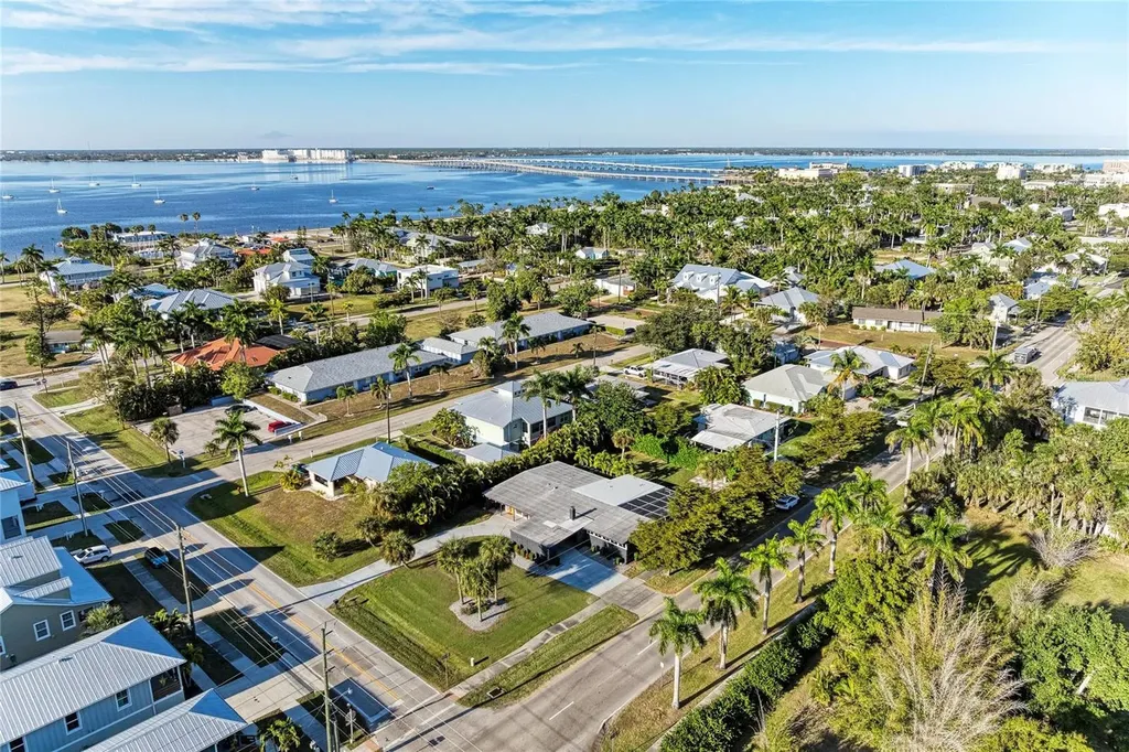 258 Shreve Street Punta Gorda FL 33950