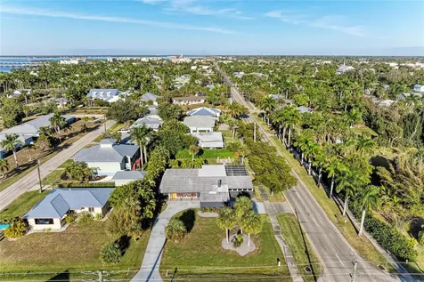 258 Shreve Street Punta Gorda FL 33950