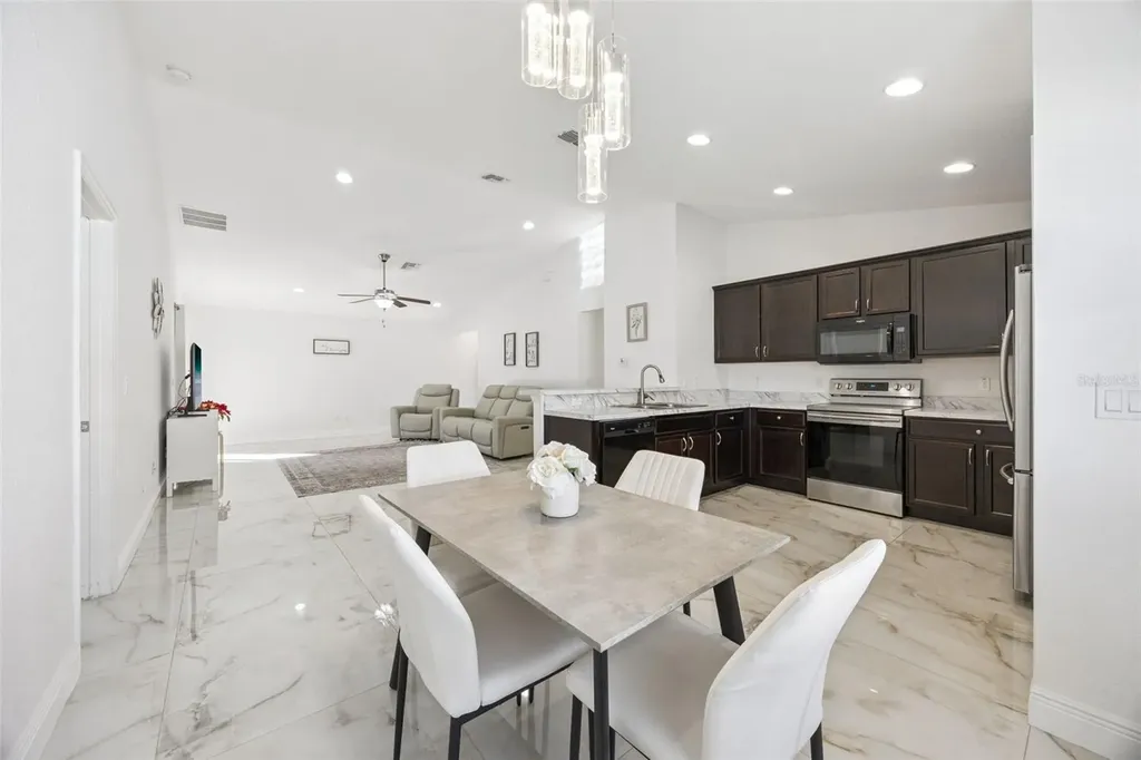 2015 Orange Avenue St Cloud FL 34769