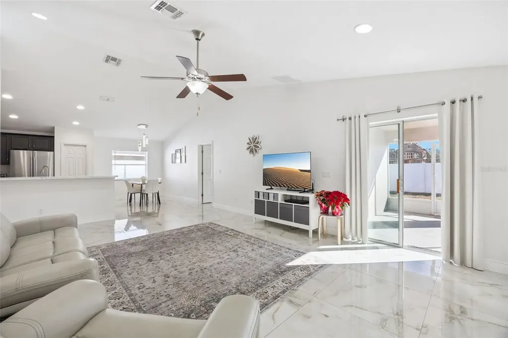 2015 Orange Avenue St Cloud FL 34769