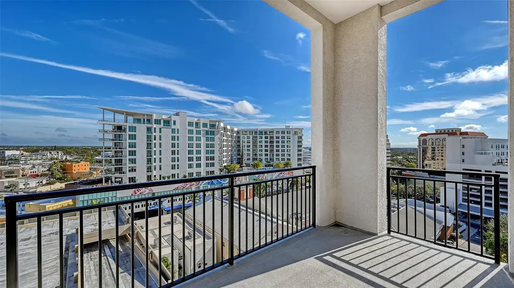 33 S Palm Avenue Sarasota FL 34236