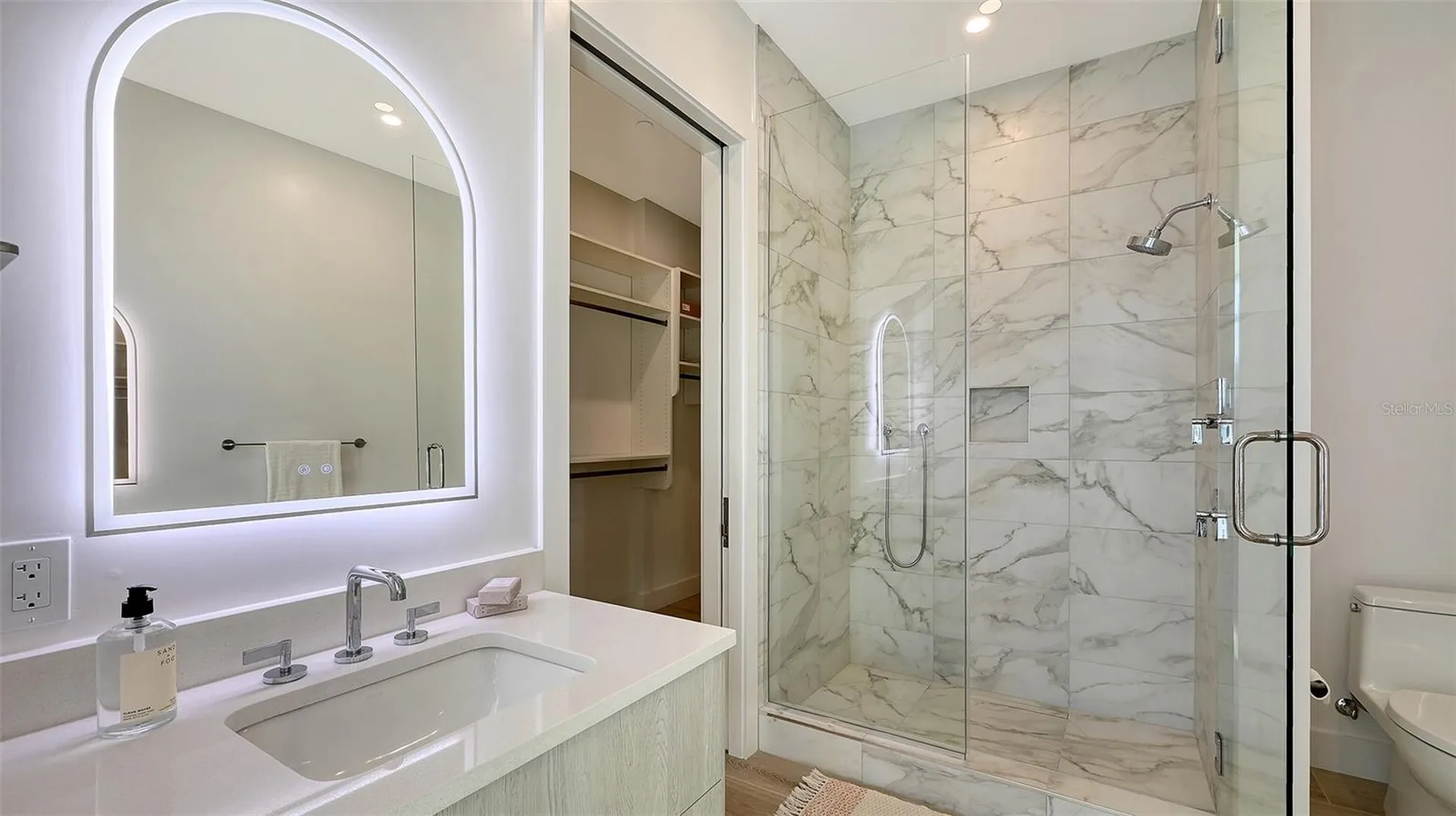 33 S Palm Avenue Sarasota FL 34236