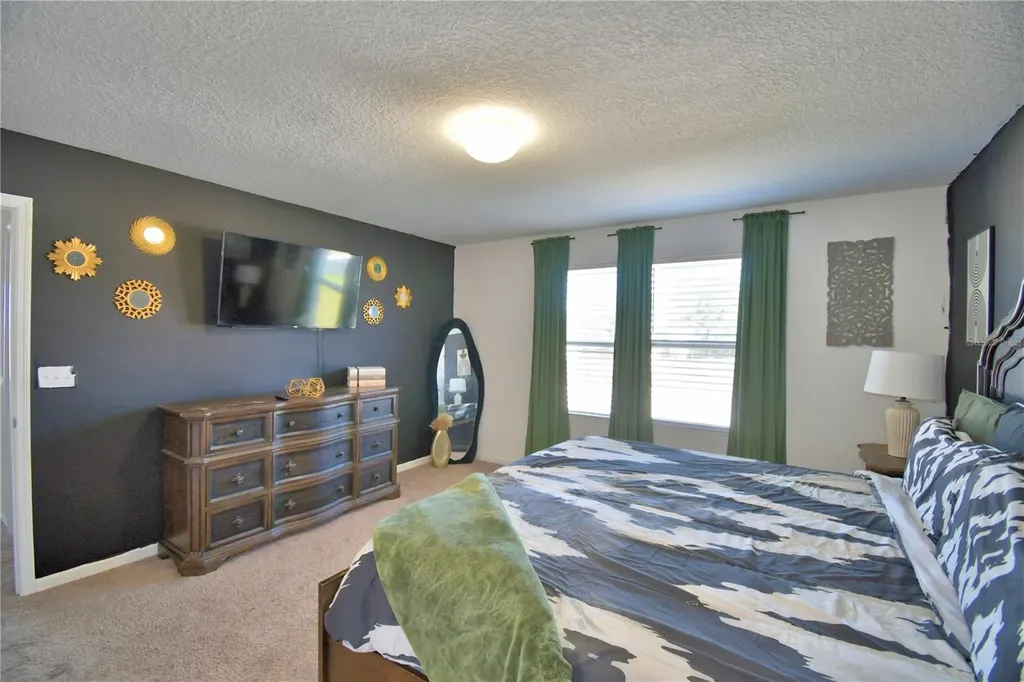 1737 Hill Top Drive Dundee FL 33838