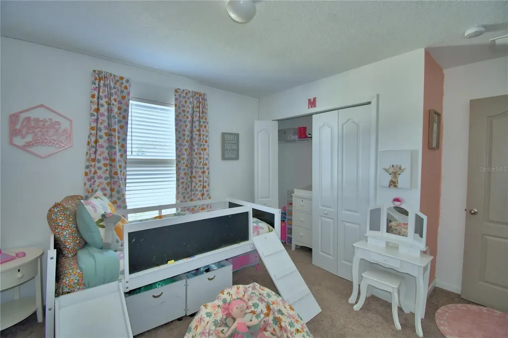 1737 Hill Top Drive Dundee FL 33838
