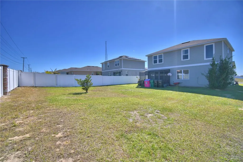1737 Hill Top Drive Dundee FL 33838
