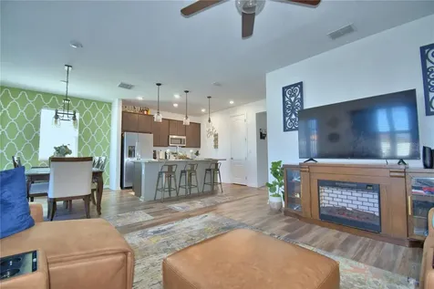 1737 Hill Top Drive Dundee FL 33838