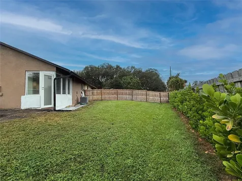 4999 Dover Circle Orlando FL 32807