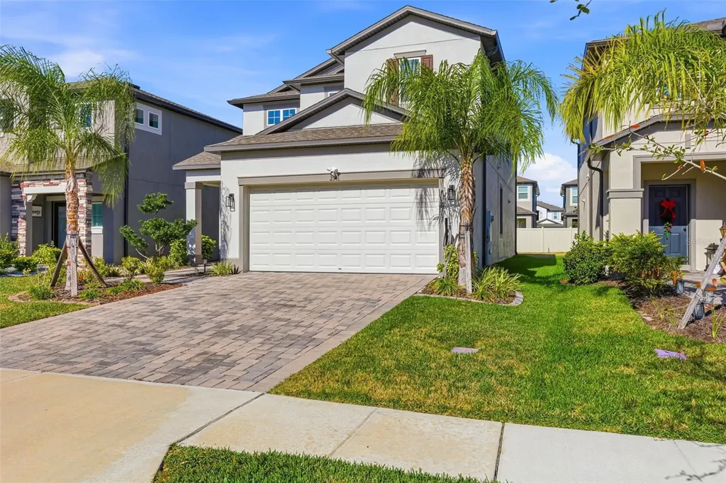 2941 Adams Cross Drive Zephyrhills FL 33540