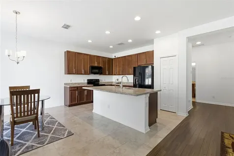 2941 Adams Cross Drive Zephyrhills FL 33540