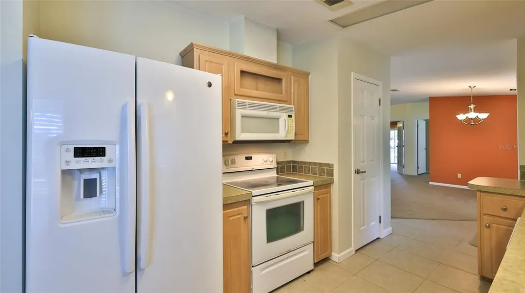 415 Sioux Boulevard Oak Hill FL 32759