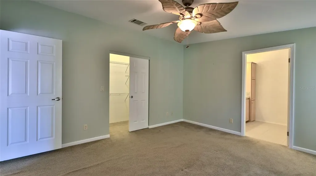 415 Sioux Boulevard Oak Hill FL 32759