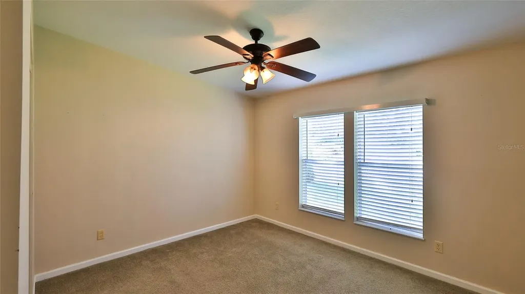 415 Sioux Boulevard Oak Hill FL 32759