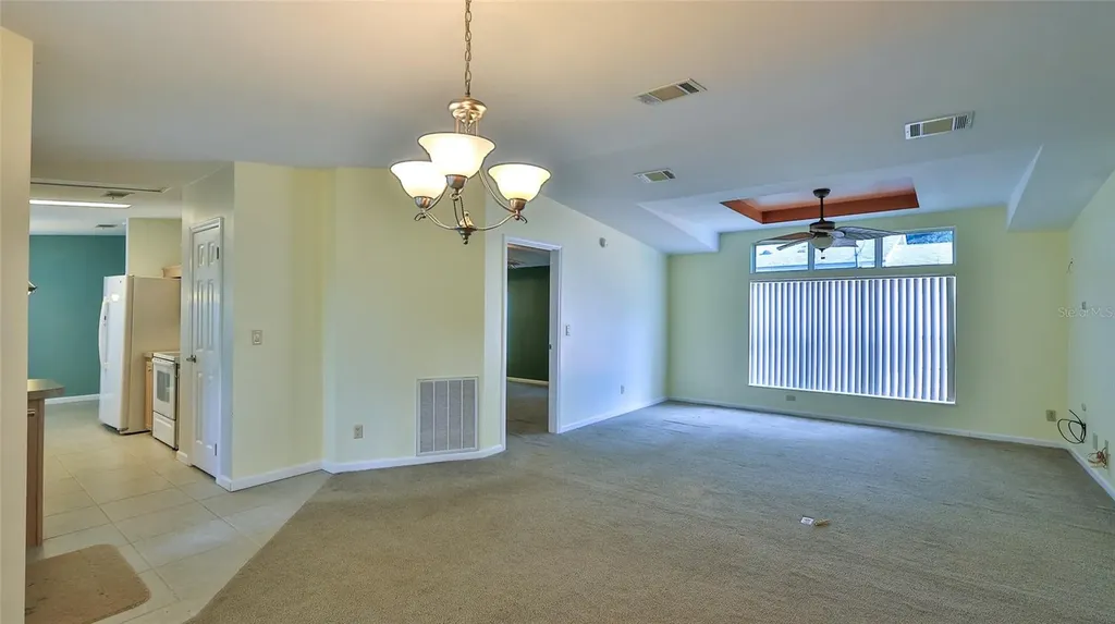 415 Sioux Boulevard Oak Hill FL 32759