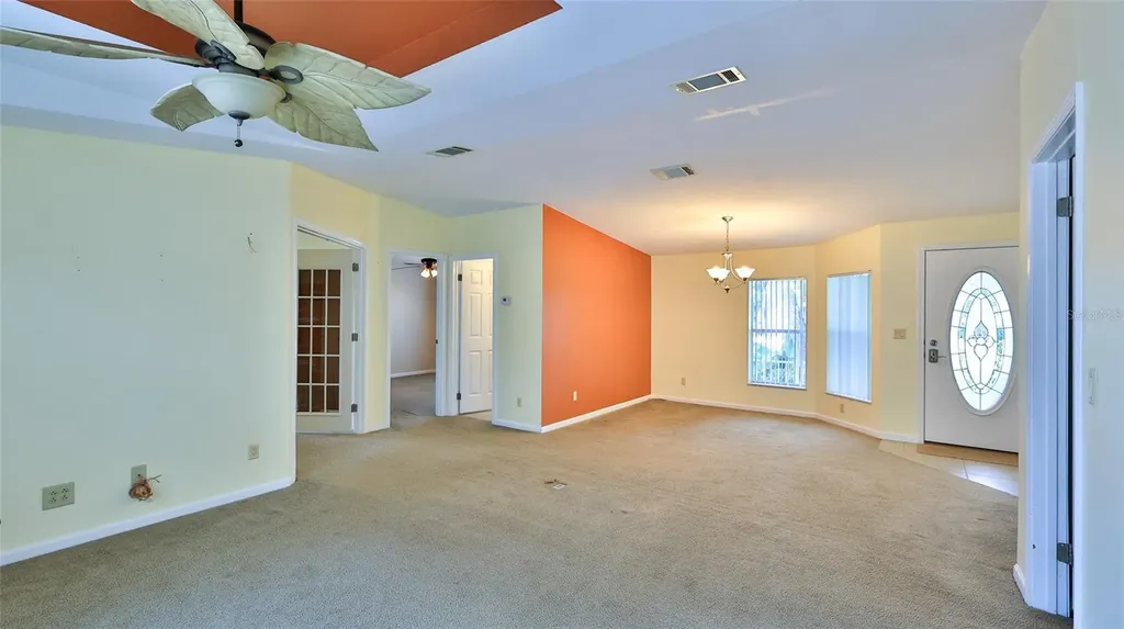 415 Sioux Boulevard Oak Hill FL 32759