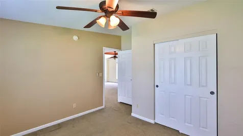 415 Sioux Boulevard Oak Hill FL 32759