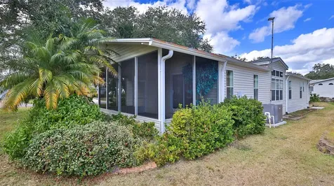 415 Sioux Boulevard Oak Hill FL 32759