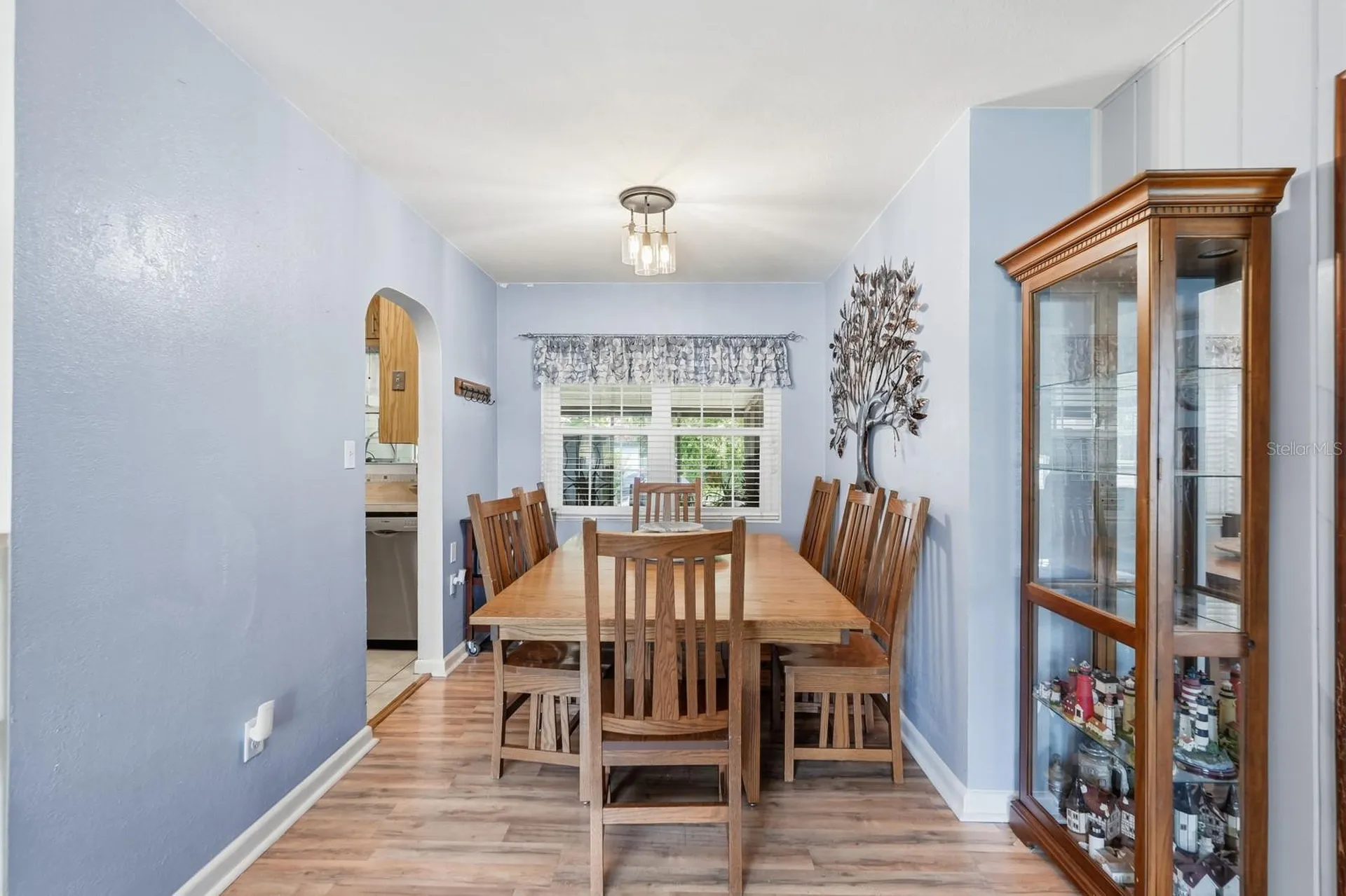 930 N Amelia Avenue Deland FL 32724