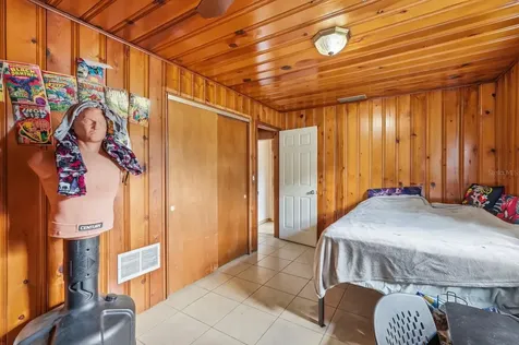 930 N Amelia Avenue Deland FL 32724