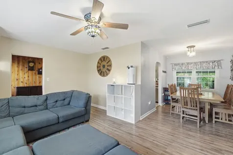 930 N Amelia Avenue Deland FL 32724