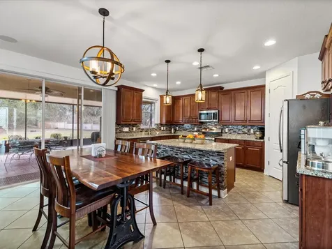 2214 Valterra Vista Way Valrico FL 33594