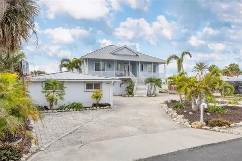 1380 Aqua View Lane Englewood FL 34223